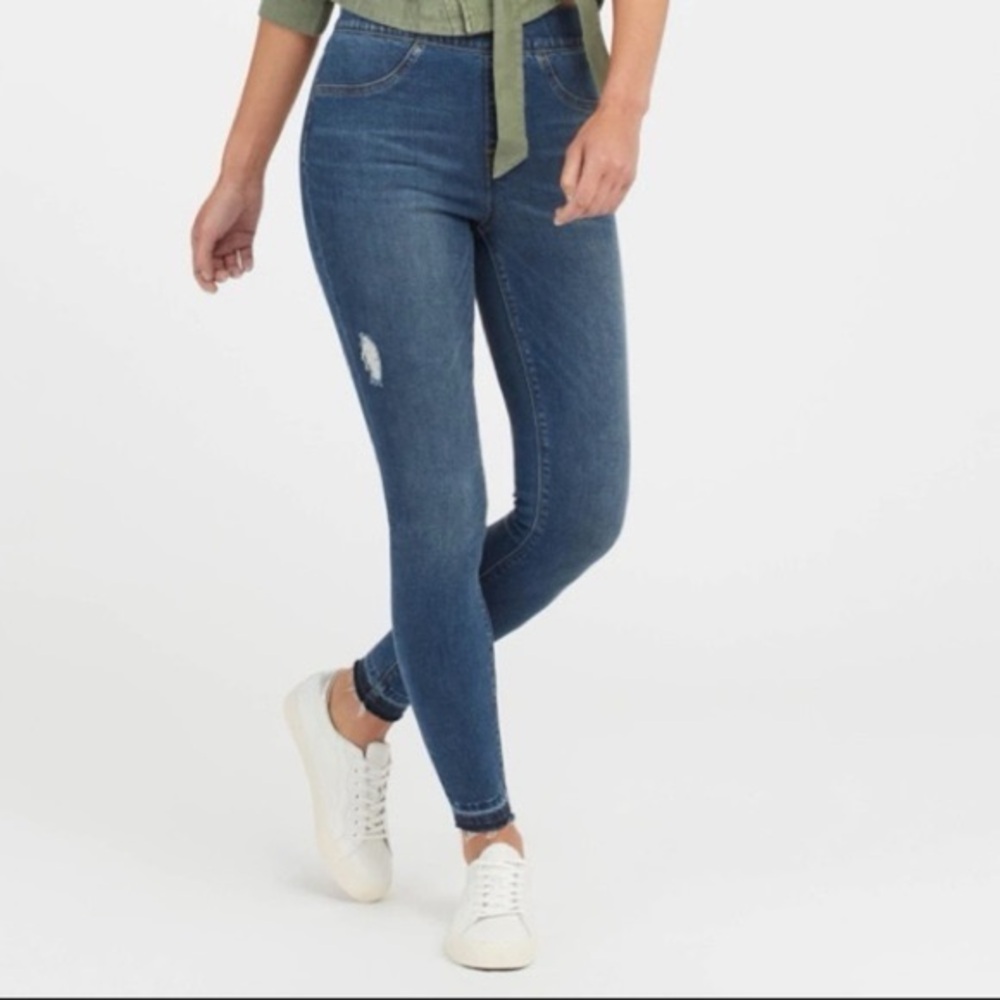 SPANX Medium Wash Pull on Distressed Skinny Jeans Women’s Petite Size XL